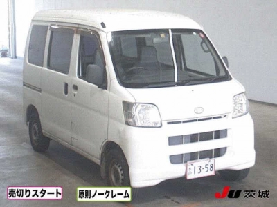 DAIHATSU HIJET VAN