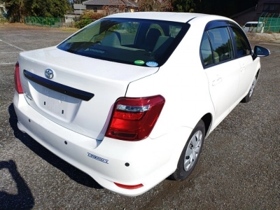 TOYOTA COROLLA AXIO