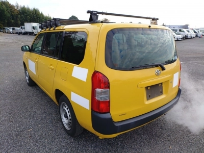TOYOTA SUCCEED WAGON