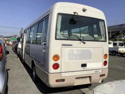 MITSUBISHI FUSO ROSA
