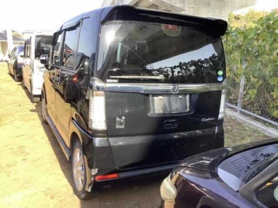 HONDA N BOX