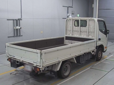 TOYOTA DYNA TRUCK