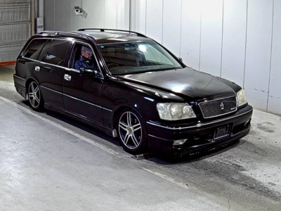 TOYOTA CROWN ESTATE