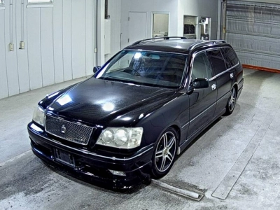 TOYOTA CROWN ESTATE