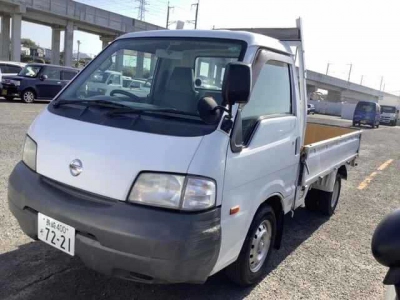 NISSAN VANETTE TRUCK