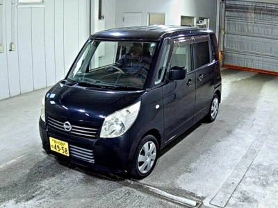 NISSAN ROOX