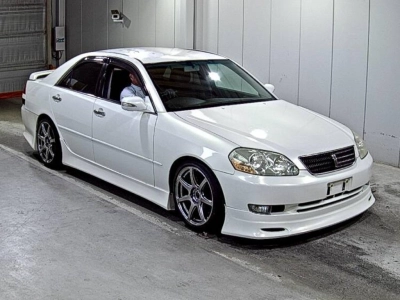 TOYOTA MARK II