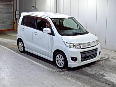 SUZUKI WAGON R STINGRAY