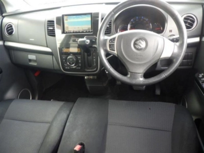 SUZUKI WAGON R STINGRAY