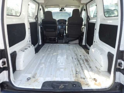 NISSAN NV200 VANETTE VAN