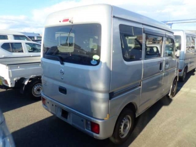 NISSAN NV100 CLIPPER