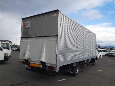 MITSUBISHI FUSO FIGHTER