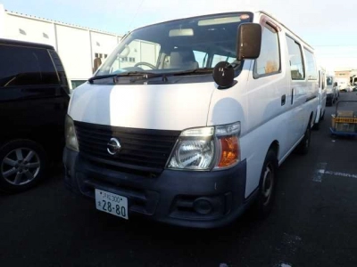 NISSAN CARAVAN COACH