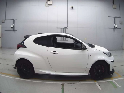 TOYOTA GR YARIS