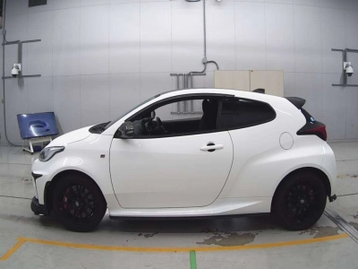TOYOTA GR YARIS