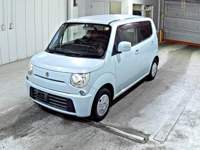 SUZUKI MRWAGON