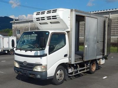 TOYOTA DYNA TRUCK