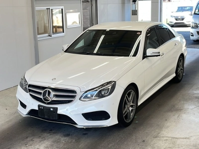 MERCEDES BENZ E CLASS