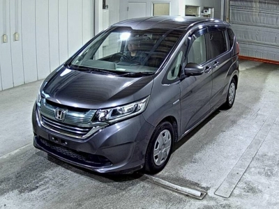 HONDA FREED HYBRID