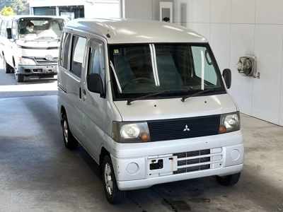 MITSUBISHI MINICAB