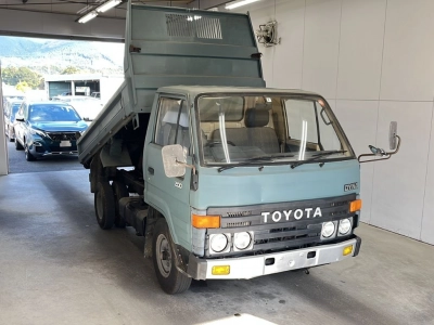 TOYOTA DYNA TRUCK