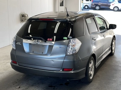 HONDA FIT SHUTTLE HYBRID