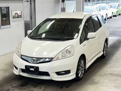 HONDA FIT SHUTTLE HYBRID