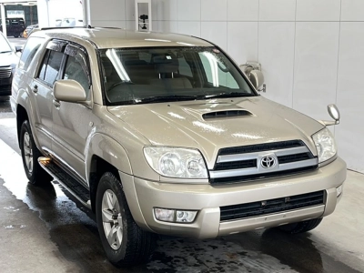 TOYOTA HILUX SURF