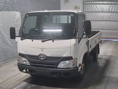 TOYOTA TOYOACE TRUCK