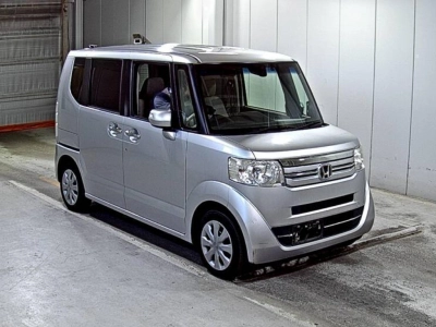 HONDA N BOX +