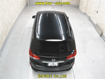 HONDA FREED + HYBRID