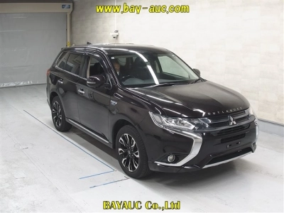 MITSUBISHI OUTLANDER PHEV