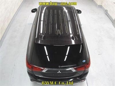 MITSUBISHI OUTLANDER PHEV