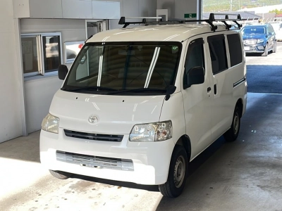 TOYOTA TOWN ACE VAN