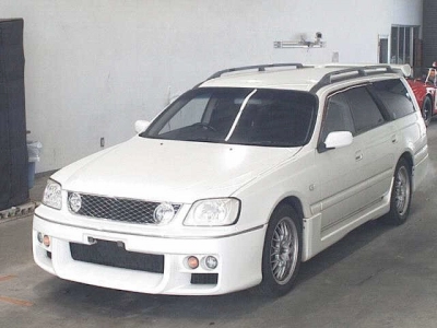 NISSAN STAGEA