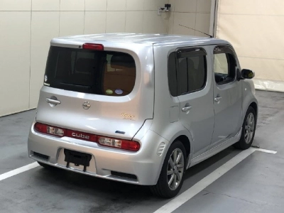 NISSAN CUBE