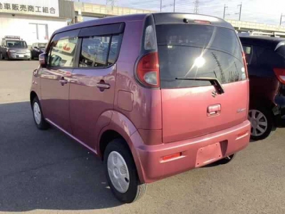 SUZUKI MRWAGON