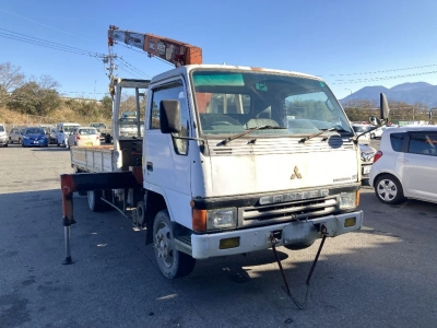 MITSUBISHI CANTER