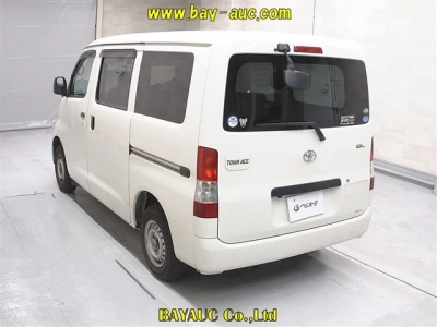 TOYOTA TOWN ACE VAN