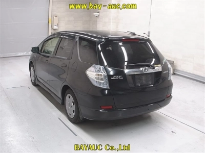 HONDA FIT SHUTTLE HYBRID