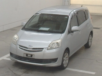 TOYOTA PASSO SETTE