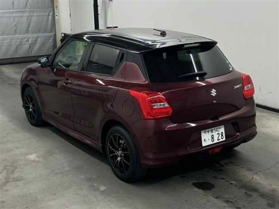 SUZUKI SWIFT