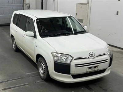 TOYOTA SUCCEED VAN