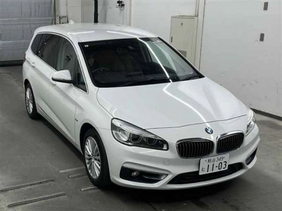 BMW 2 SERIES