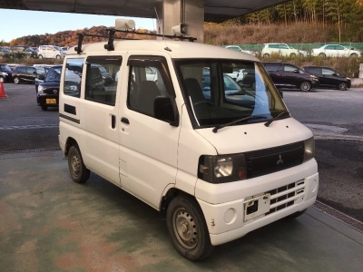 MITSUBISHI MINICAB