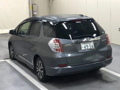 HONDA FIT SHUTTLE HYBRID