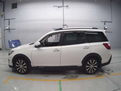 SUBARU EXIGA CROSSOVER 7