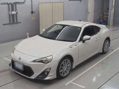 TOYOTA 86