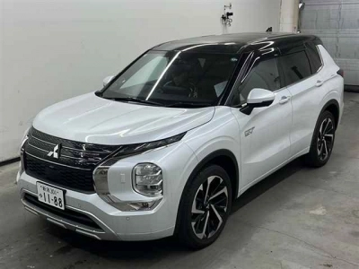 MITSUBISHI OUTLANDER PHEV