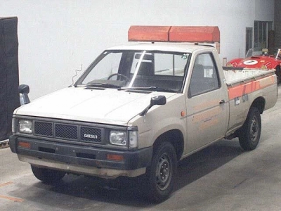 NISSAN DATSUN